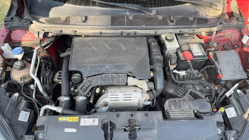 Peugeot 308 1.2 PureTech 130 - Allure Business – 2019 – 120042 km – Essence – Boîte Manuelle — photo 21