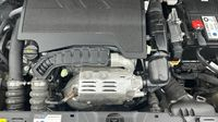 Peugeot 2008 1.2 PureTech 100ch S&S Active — photo 20