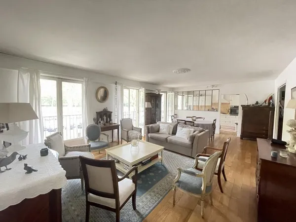 Vends t5 - 112 m² - Versailles 78000