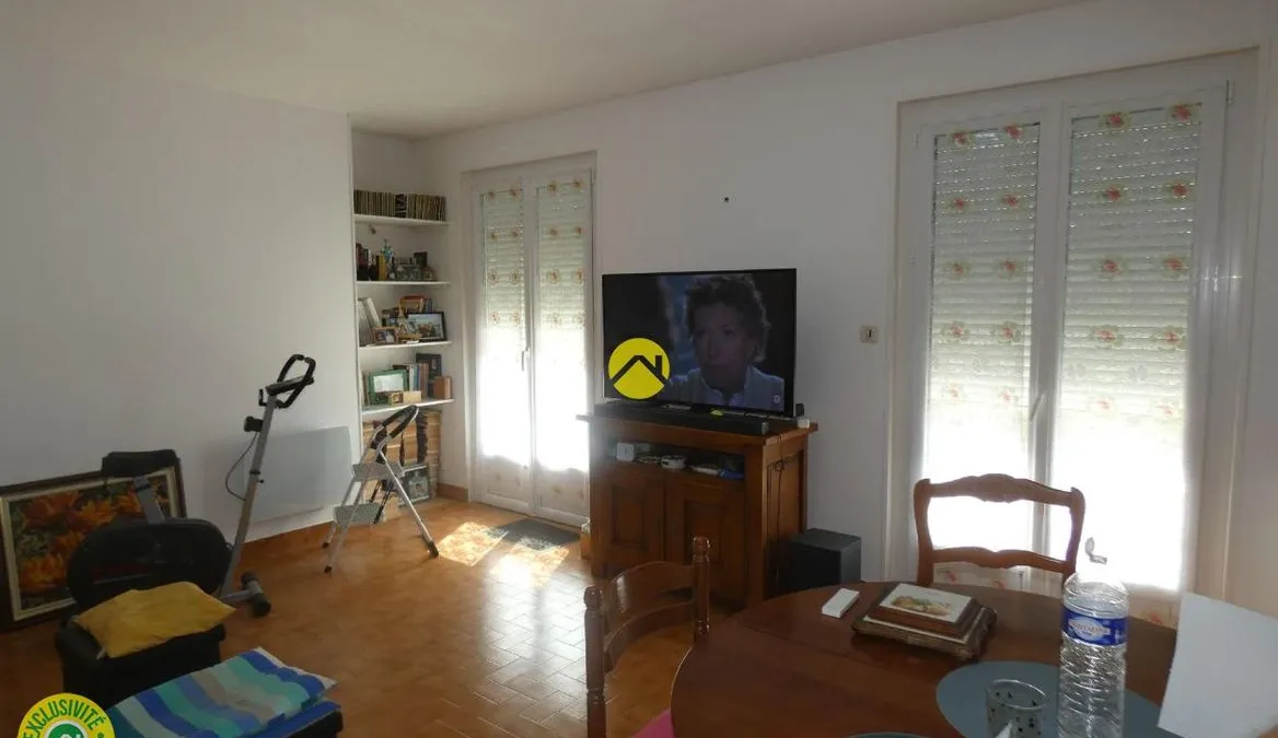 Photo 6