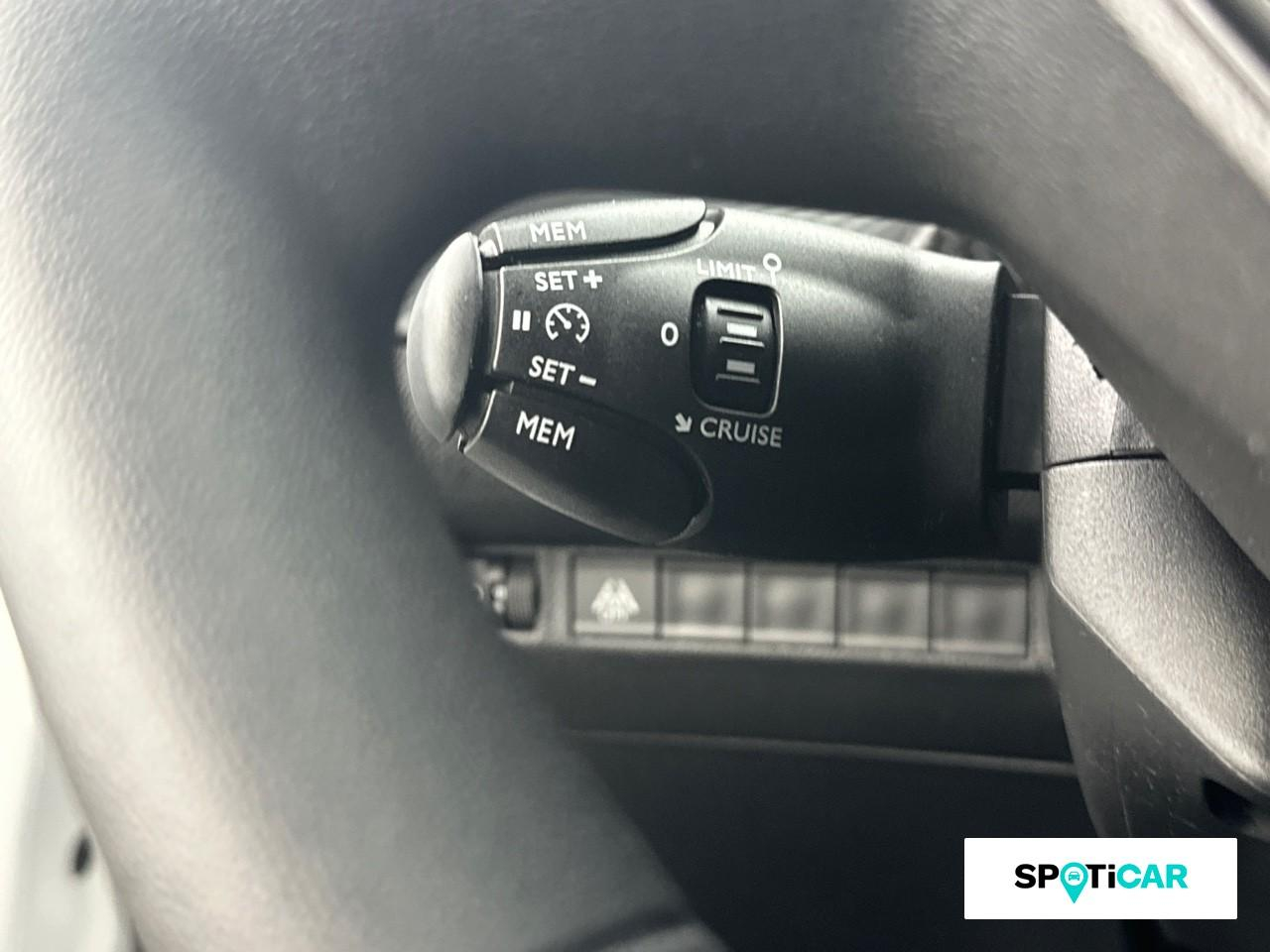 Peugeot 208 1.2 puretech 75ch s&s like — photo 17