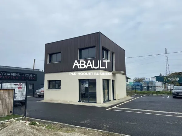 Local commercial 84 m²