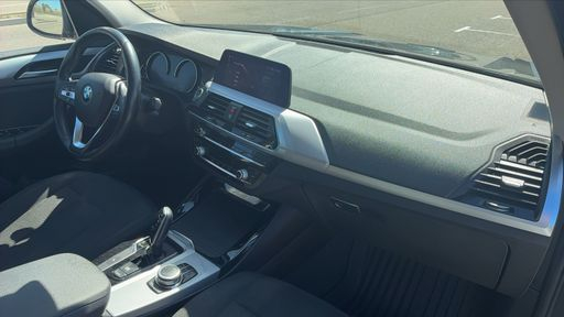 BMW X3 sDrive 18d 150 Steptronic8 - Business Design – 2020 – 130437 km – Diesel – Boîte Automatique — photo 21