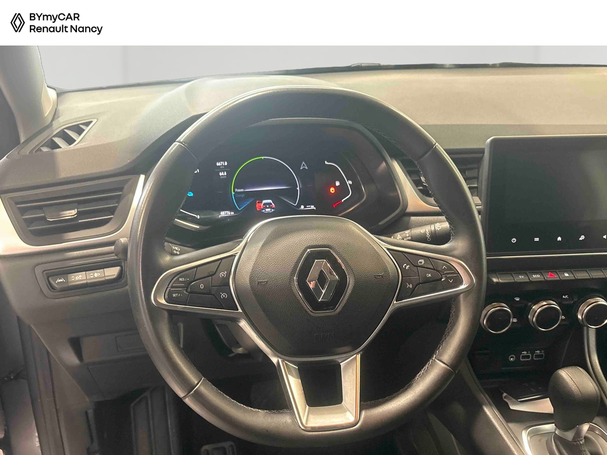 Renault Captur E-Tech full hybrid 145 — photo 11