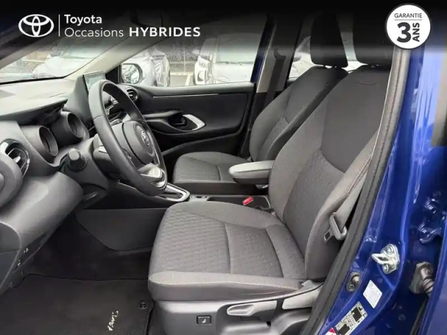 Toyota Yaris 116h design 5p my22 — photo 11