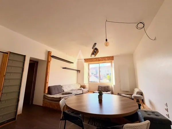 Appartement 4 pièces 90 m²