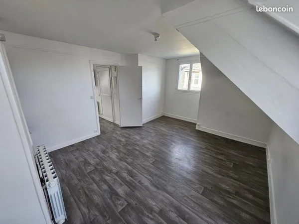 Location studio meublé