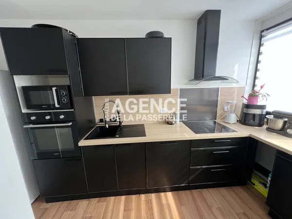 Appartement à vendre à Roubaix Hauts-Champs, 59 m2, 3 pièces