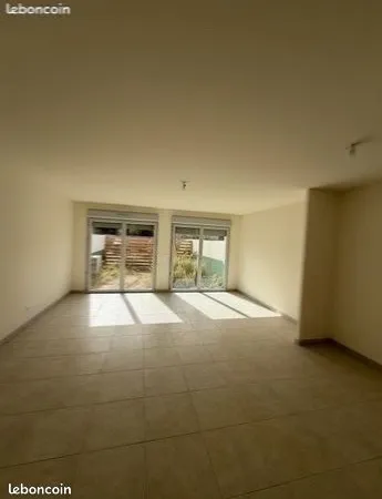Maison neuve de 85,26 m² avec jardin - 3 chambres - Résidence sécurisée