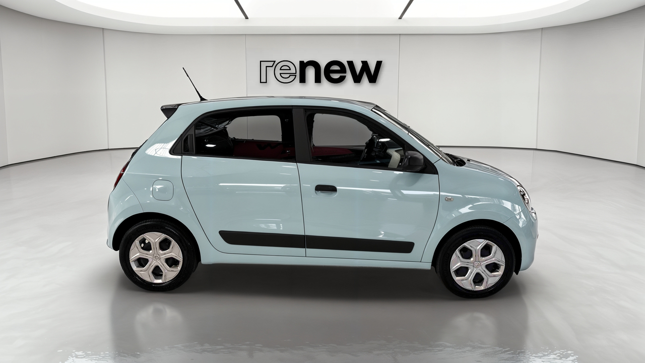 Renault Twingo III E-Tech — photo 6