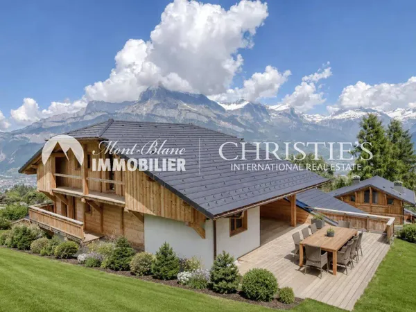 Chalet 7 pièces 272 m²