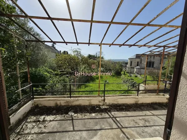 Maison 5 pièces gros potentiel !