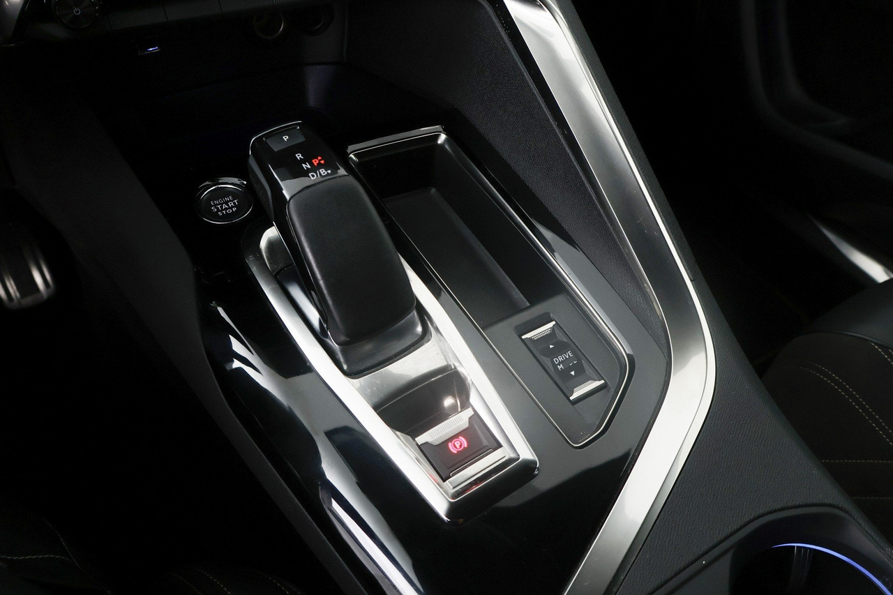 Peugeot 3008 — photo 25