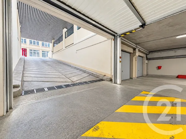 Parking 14 m²