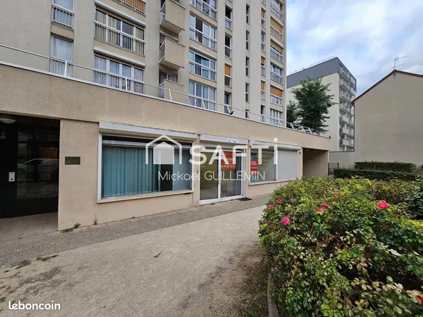 Bureaux 201 m² IVRY-SUR-SEINE