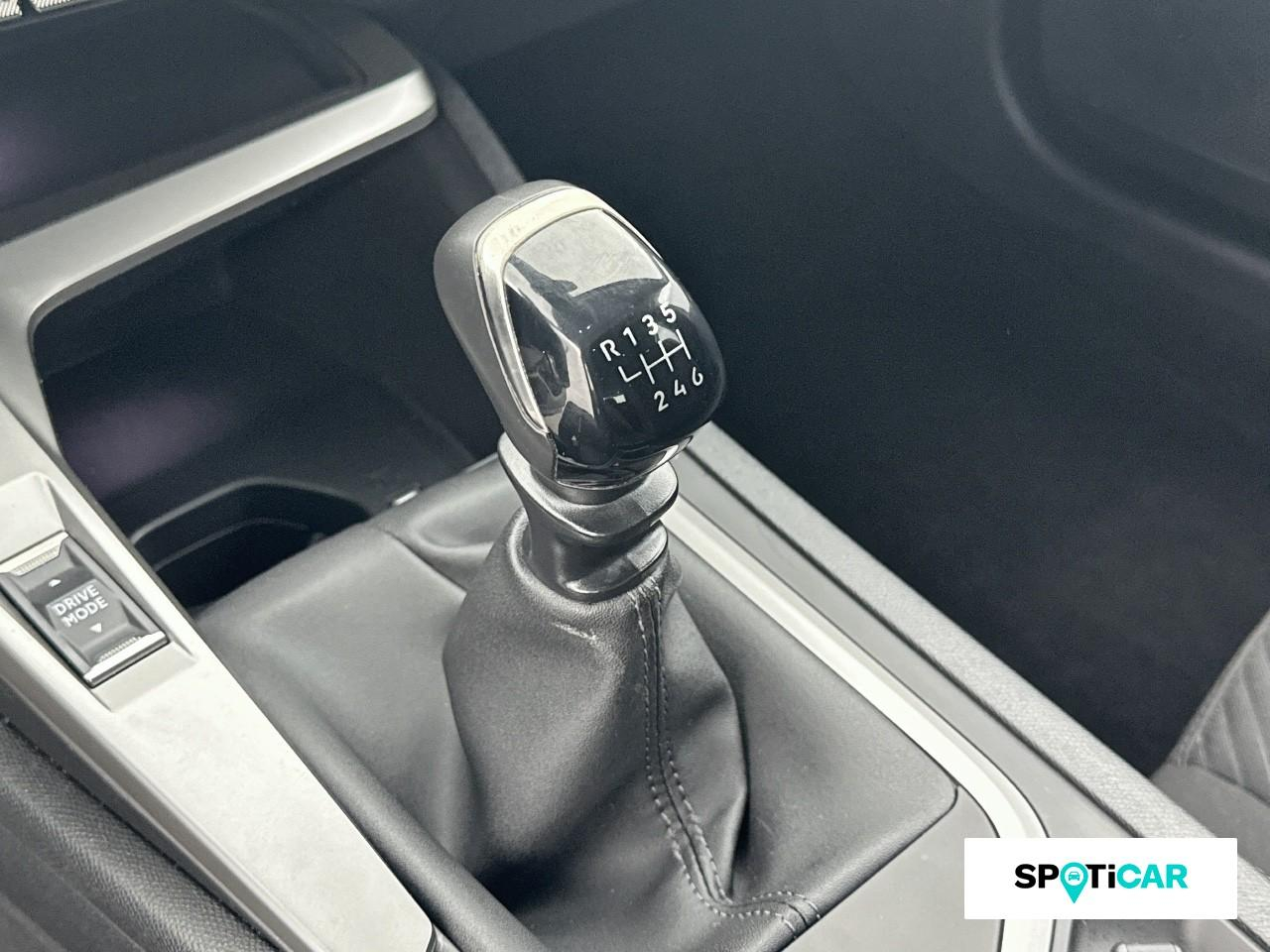 Peugeot 308 1.2 puretech 130ch s&s active pack — photo 14