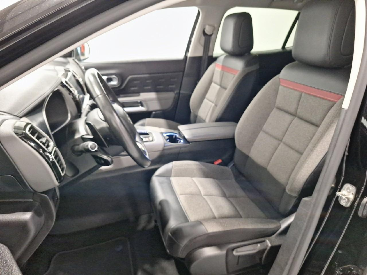 Citroën C5 Aircross hybride rechargeable 225 s&s e-eat8 c-series — photo 9