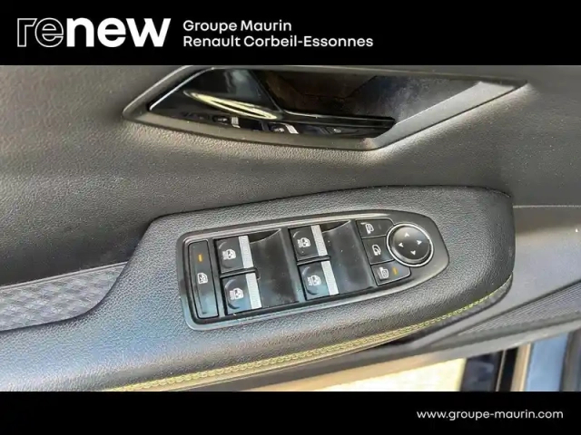 Renault Megane e-tech electric ev40 130ch techno standard charge — photo 13