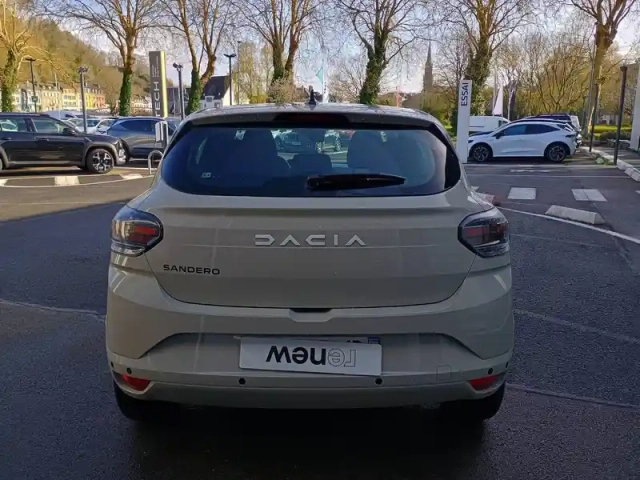 Dacia Sandero eco-g 120 auto — photo 20