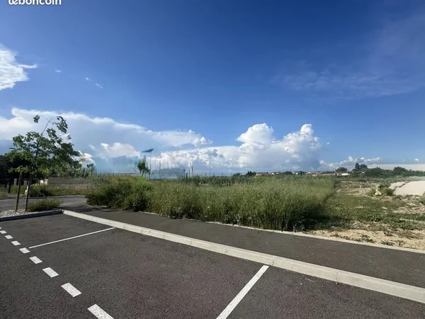 Terrain 617 m² Saint-Théodorit
