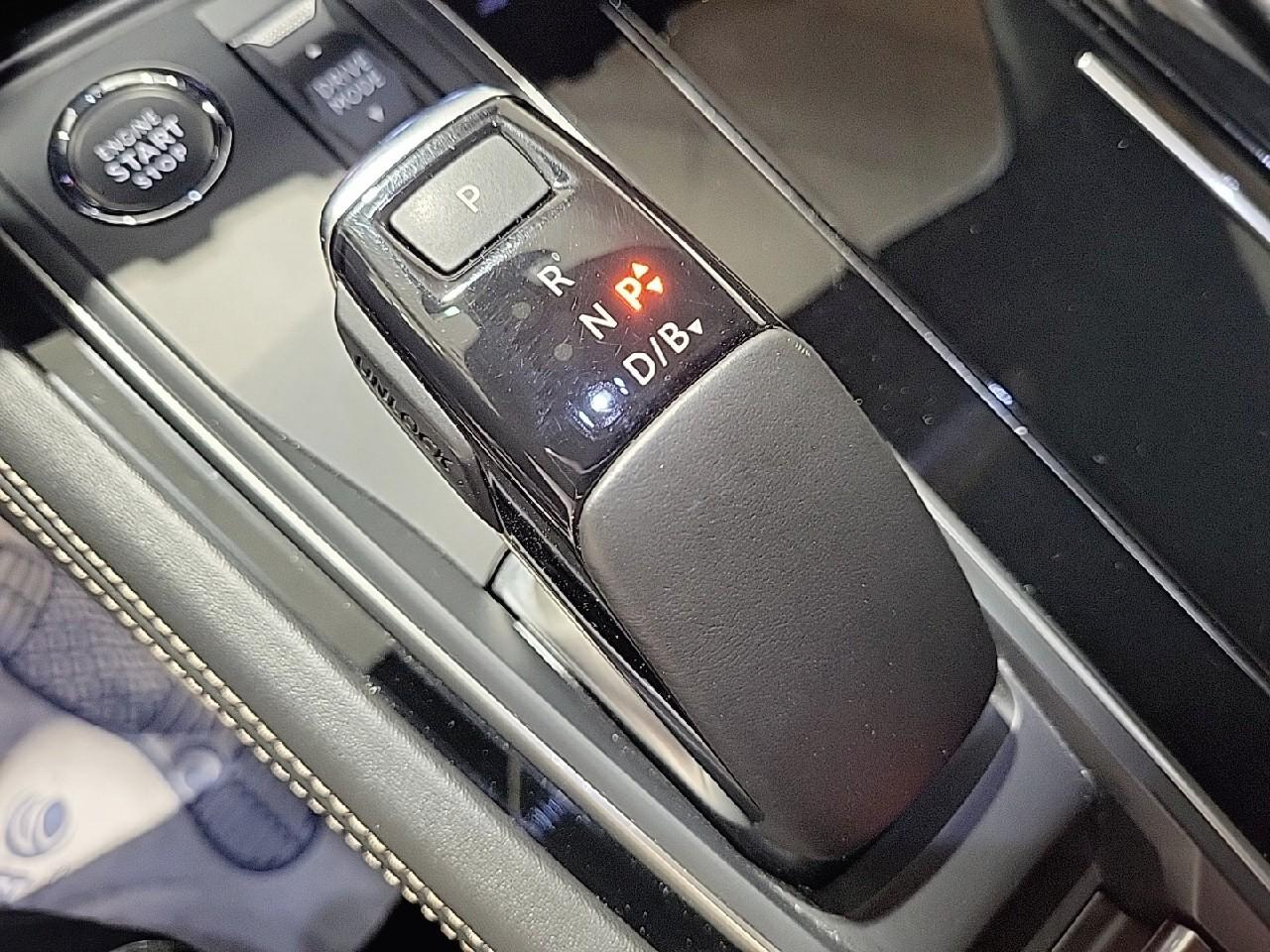 Peugeot 508 sw hybrid 225 e-eat8 gt — photo 21