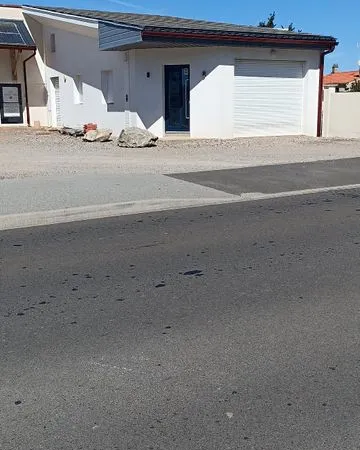 Local professionnel