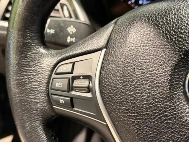 Bmw Serie 1 118d 150 urbanchic — photo 14