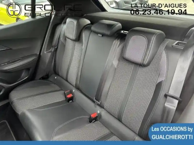 Peugeot 2008 1.2 puretech 130ch s&amp;s gt eat8 — photo 10