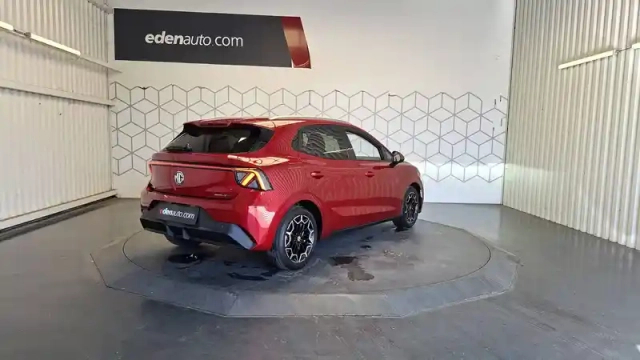 Mg Mg4 ev urban 54 kwh - 118 kw — photo 5