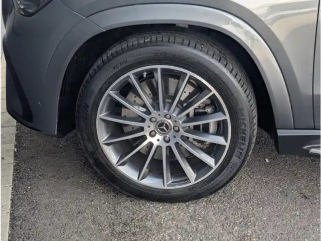 Mercedes Gle 400 e 4matic — photo 9