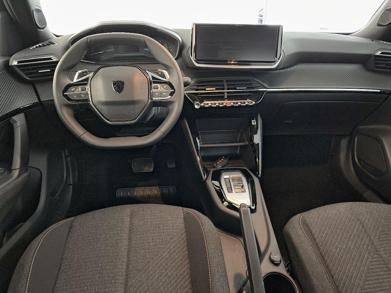 Peugeot 2008 hybrid 145 ch e-dcs6 style — photo 8