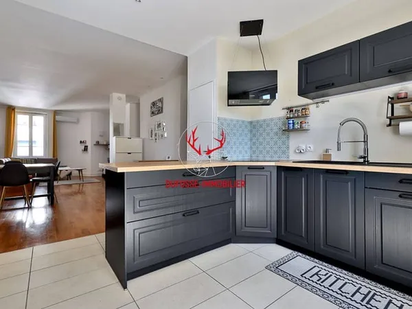 Appartement 4 pièces 113 m²