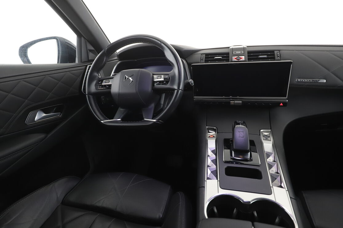 DS Automobiles DS7 Crossback 1.6 E-Tense So Chic — photo 12