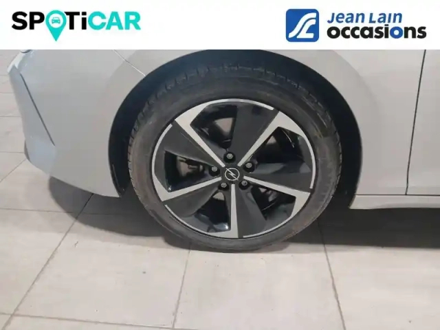 Opel Astra 1.5 diesel 130 ch bva8 — photo 13