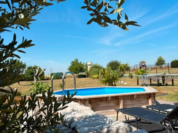 PROPRIÉTÉ CONTEMPORAINE - 154 m² - PISCINE - TERRAIN 1 600 m² - SANS VIS-À-VIS - 579 000