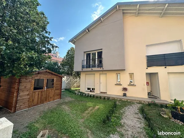 T3 duplex 2 chambres + cabanon