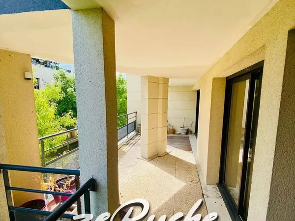 Appartement 5 pièces 152 m²