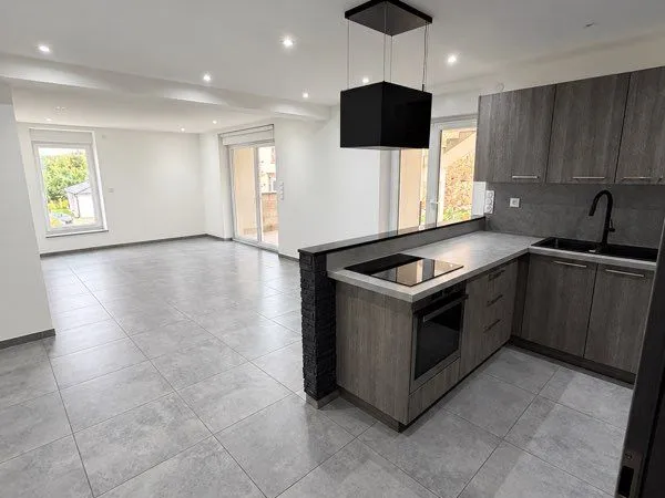 Appartement neuf F4