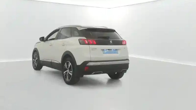 Peugeot 3008 puretech 130ch s&amp;s eat8 — photo 12