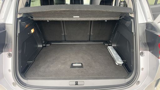 Citroen C5 Aircross 1.5 BlueHDi 130 EAT8 - Shine – 2022 – 57084 km – Diesel – Boîte Automatique — photo 36
