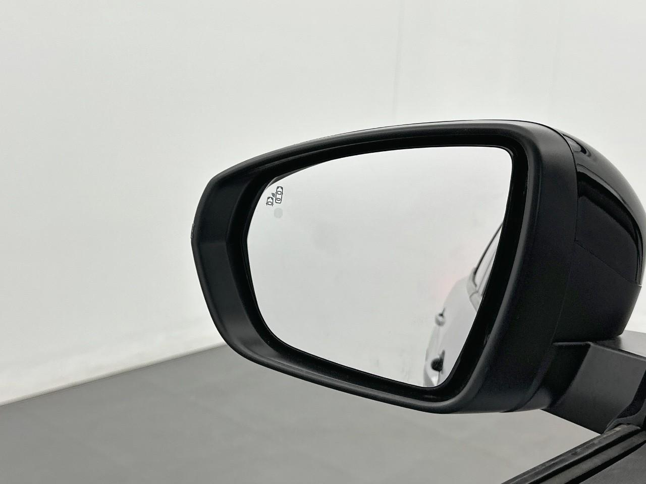 Peugeot 3008 puretech 130ch s&s bvm6 allure pack — photo 31