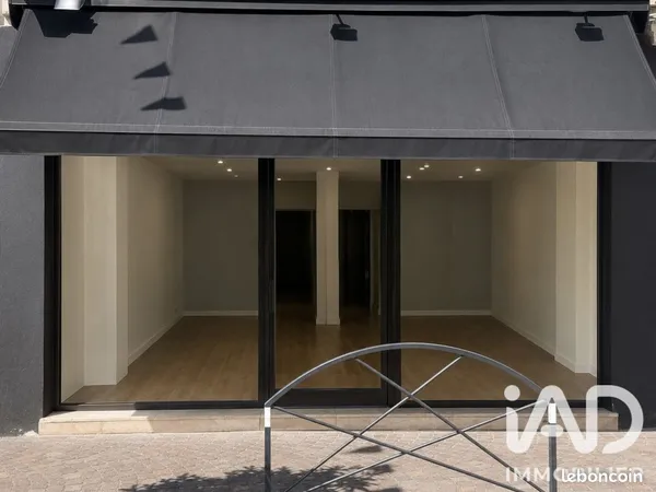 Local 74 m² Montbéliard