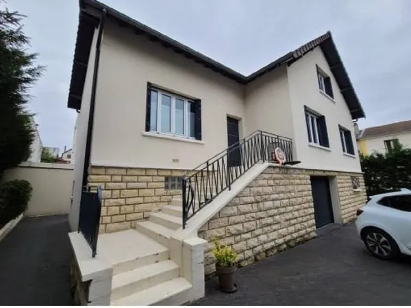 Pavillon 7 pièces 151 m²