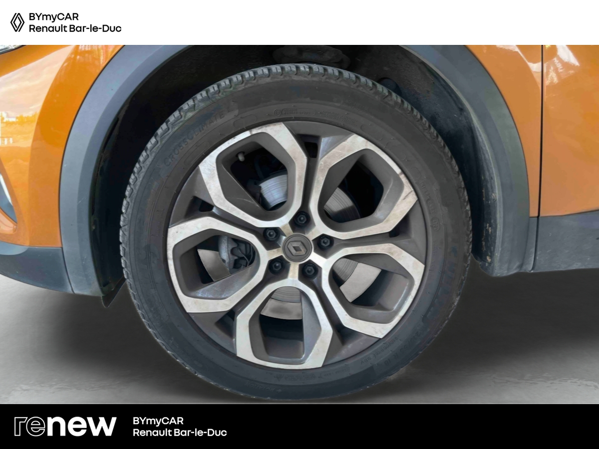Renault Captur TCe 130 EDC FAP — photo 14