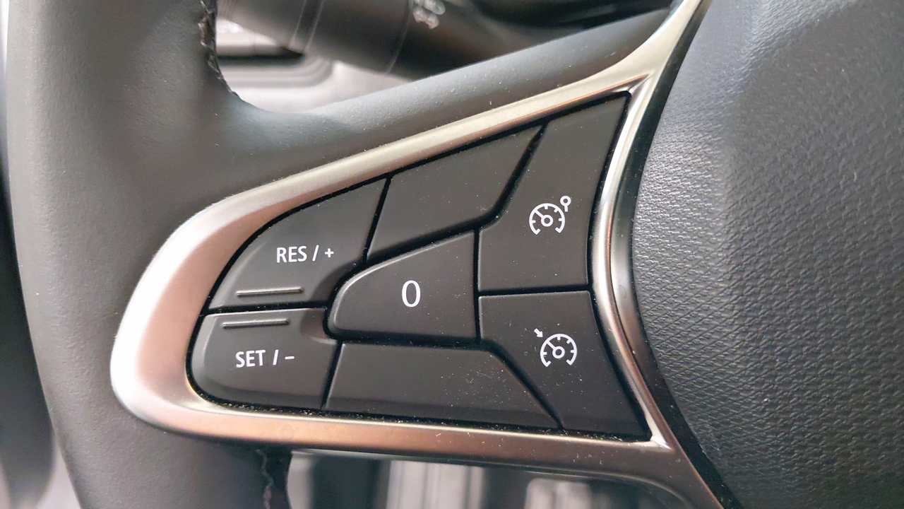 Renault Clio Blue dCi 100 ch GSR2 — photo 18