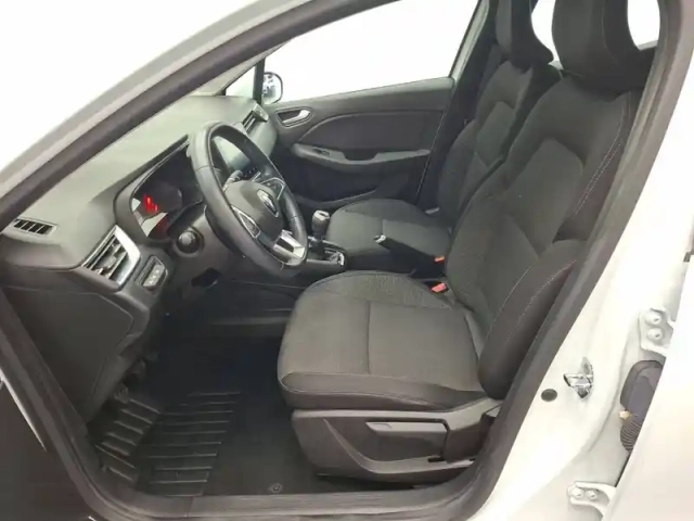 Renault Clio blue dci 100 - 21n — photo 26