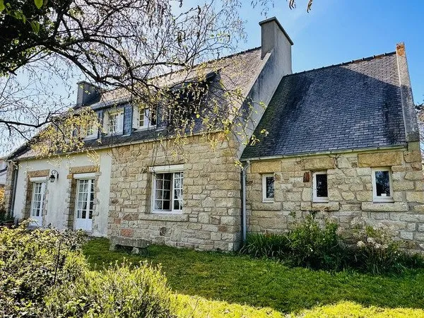 Maison traditionnelle d'Exception à Roscanvel