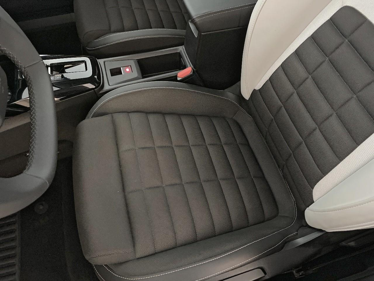 Citroën C3 Aircross hybride 145 ch aut max — photo 9