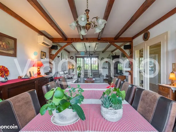 Maison en viager 7 pièces 174 m²