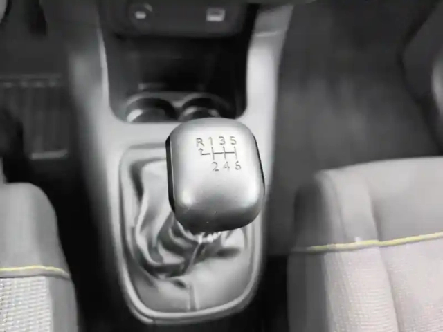Citroën C3 bluehdi 100 ch bvm6 plus — photo 24